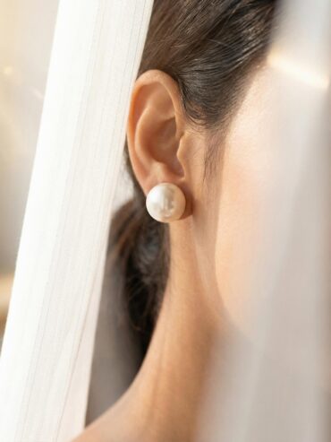 Luna Pearl Earrings